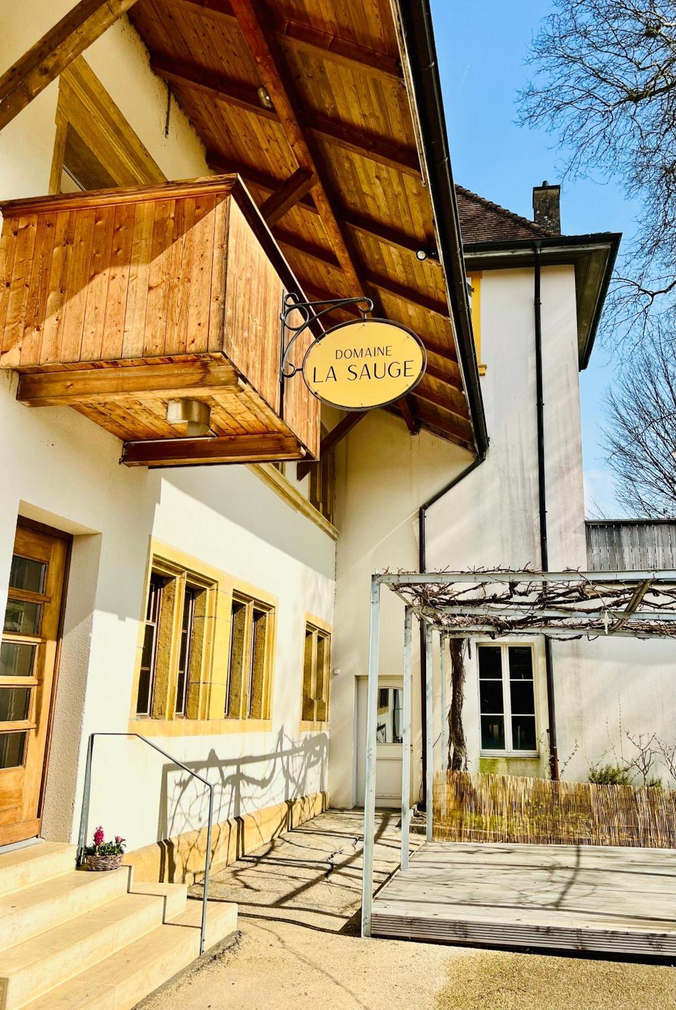 Hotel Domaine De La Sauge Cudrefin Bagian luar foto